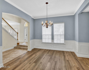 1761 Highland View Drive - Photo Thumbnail 4