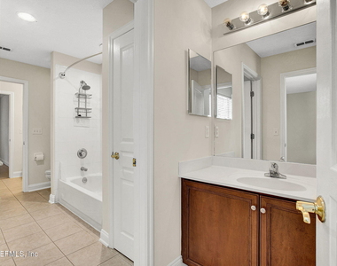 1761 Highland View Drive - Photo Thumbnail 23