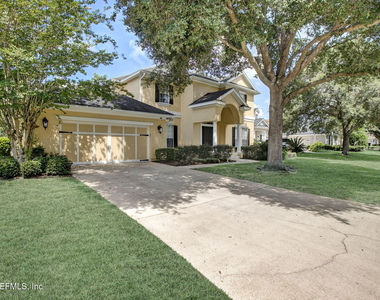 1761 Highland View Drive - Photo Thumbnail 1