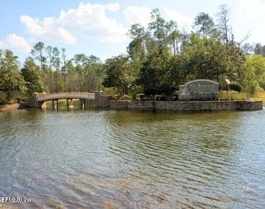 1761 Highland View Drive - Photo Thumbnail 32