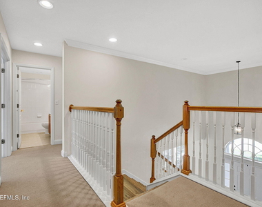 1761 Highland View Drive - Photo Thumbnail 15