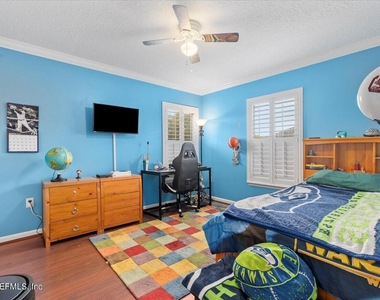 1687 Majestic View Lane - Photo Thumbnail 20