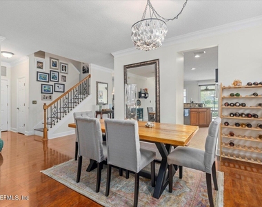 1687 Majestic View Lane - Photo Thumbnail 5