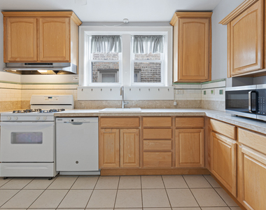 6549 N Mozart Street - Photo Thumbnail 10