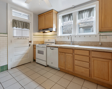 6549 N Mozart Street - Photo Thumbnail 8