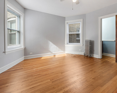 6549 N Mozart Street - Photo Thumbnail 11