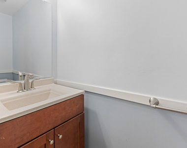 6549 N Mozart Street - Photo Thumbnail 12