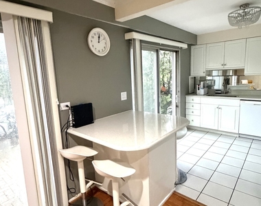 1531 Palmgren Drive - Photo Thumbnail 3