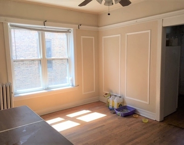 640 W Roscoe Street - Photo Thumbnail 5
