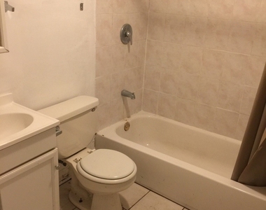 2337 N Bosworth Avenue - Photo Thumbnail 14