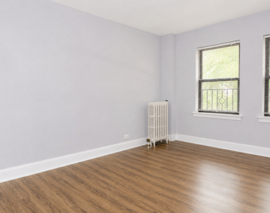 5135 S Kenwood Avenue - Photo Thumbnail 2
