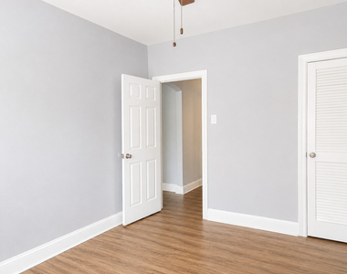 5135 S Kenwood Avenue - Photo Thumbnail 3