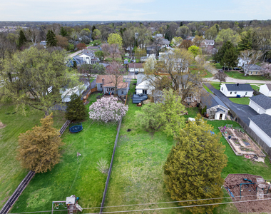 320 Chalmers Street - Photo Thumbnail 13
