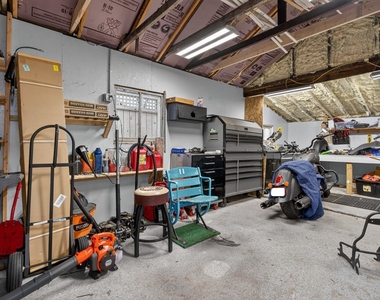 320 Chalmers Street - Photo Thumbnail 16