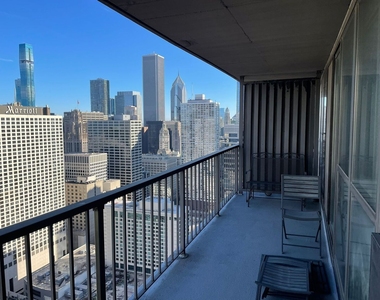 10 E Ontario Street - Photo Thumbnail 9