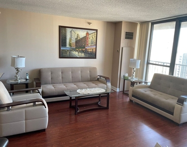 10 E Ontario Street - Photo Thumbnail 4