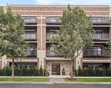 3951 N Wayne Avenue - Photo Thumbnail 1