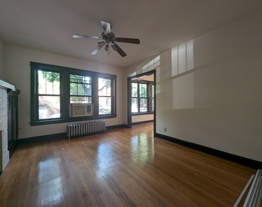 1949 W Cuyler Avenue - Photo Thumbnail 1
