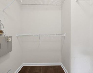 2885ab Stonehenge Court - Photo Thumbnail 39
