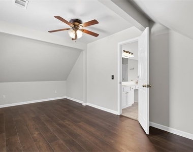 2885ab Stonehenge Court - Photo Thumbnail 43
