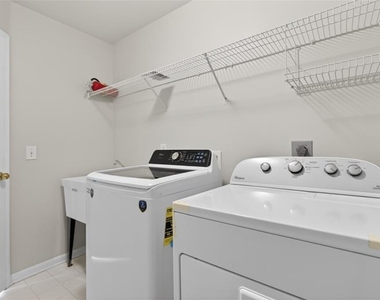 2885ab Stonehenge Court - Photo Thumbnail 48