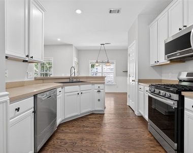 2885ab Stonehenge Court - Photo Thumbnail 18