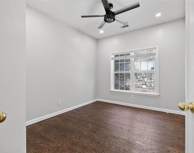 2885ab Stonehenge Court - Photo Thumbnail 22