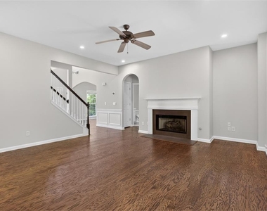 2885ab Stonehenge Court - Photo Thumbnail 12