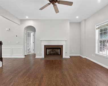 2885ab Stonehenge Court - Photo Thumbnail 11