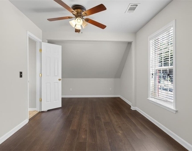 2885ab Stonehenge Court - Photo Thumbnail 42