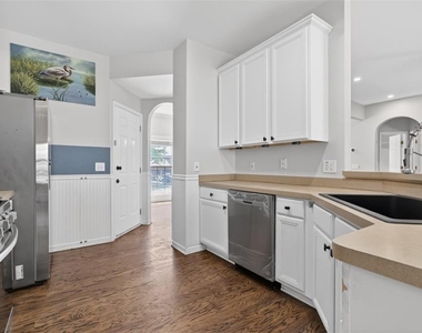 2885ab Stonehenge Court - Photo Thumbnail 21
