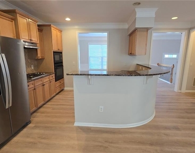 6099 Prestwood Drive - Photo Thumbnail 11