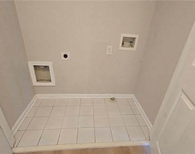 6099 Prestwood Drive - Photo Thumbnail 31
