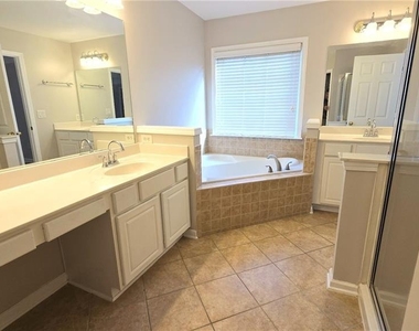 6099 Prestwood Drive - Photo Thumbnail 22