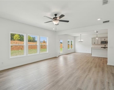 522 Silverleaf Trl - Photo Thumbnail 9