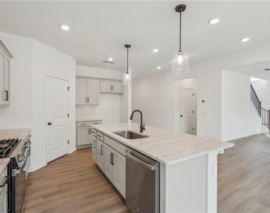 522 Silverleaf Trl - Photo Thumbnail 5