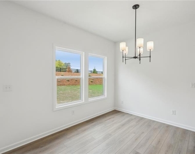 522 Silverleaf Trl - Photo Thumbnail 7