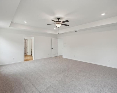 522 Silverleaf Trl - Photo Thumbnail 13