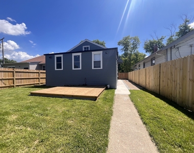 15116 Marshfield Avenue - Photo Thumbnail 18