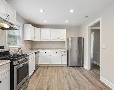 1641 Sandtown Road Sw - Photo Thumbnail 9