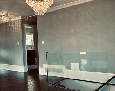 2325 Elmwood Circle Se - Photo Thumbnail 18