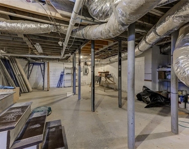 2325 Elmwood Circle Se - Photo Thumbnail 29