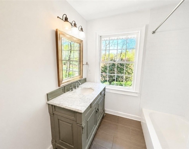4586 Peachtree Dunwoody Road - Photo Thumbnail 10