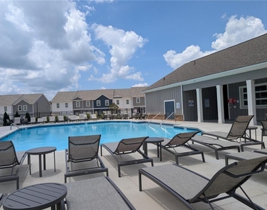 1354 Willow Brook Circle - Photo Thumbnail 21