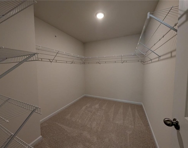 1354 Willow Brook Circle - Photo Thumbnail 15