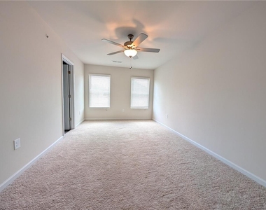 1354 Willow Brook Circle - Photo Thumbnail 10