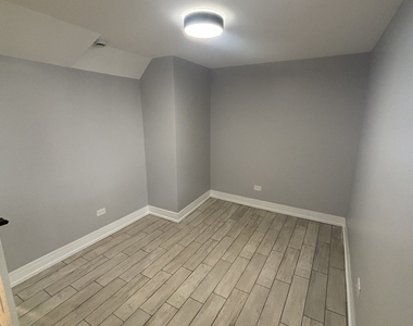 7932 S Peoria Street - Photo Thumbnail 5