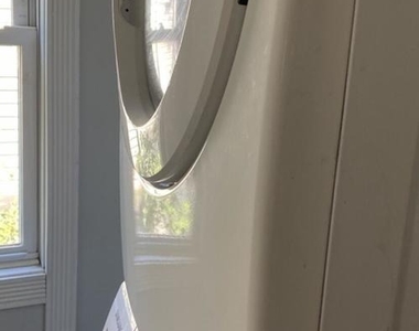 2418 N Washtenaw Avenue - Photo Thumbnail 10
