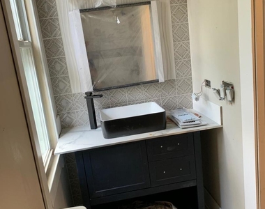 2418 N Washtenaw Avenue - Photo Thumbnail 13