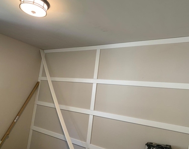 2418 N Washtenaw Avenue - Photo Thumbnail 21